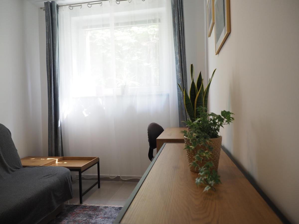 Adobe Apartment - Przytulny I Free Parking Βρότσλαβ Εξωτερικό φωτογραφία