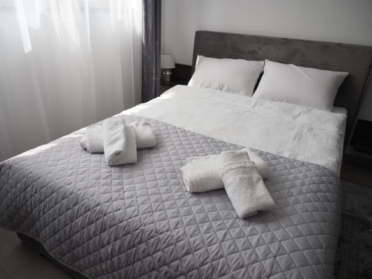 Adobe Apartment - Przytulny I Free Parking Βρότσλαβ Εξωτερικό φωτογραφία