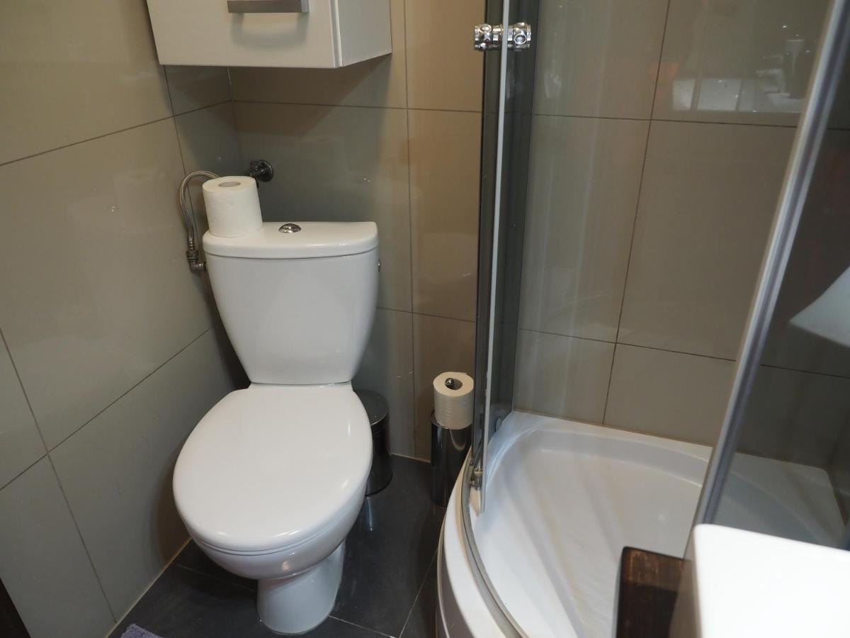 Adobe Apartment - Przytulny I Free Parking Βρότσλαβ Εξωτερικό φωτογραφία
